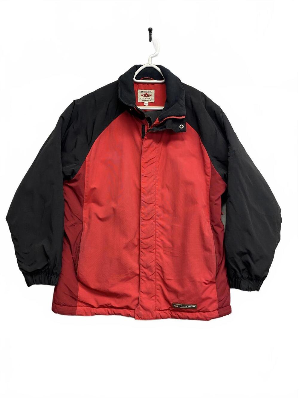 Vintage Y2K Board Dokter Men's M Red and Black Insulated Snowboarding Jacket